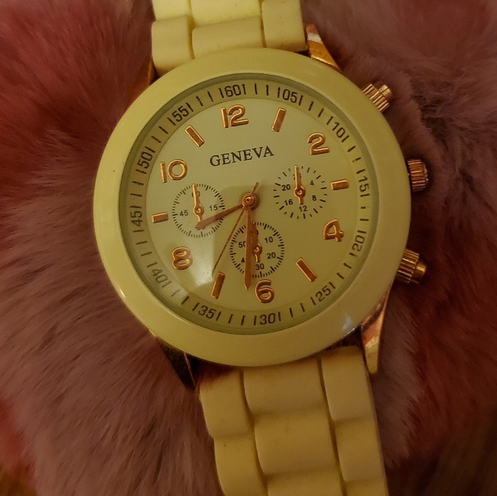 Geneva Glow Watch